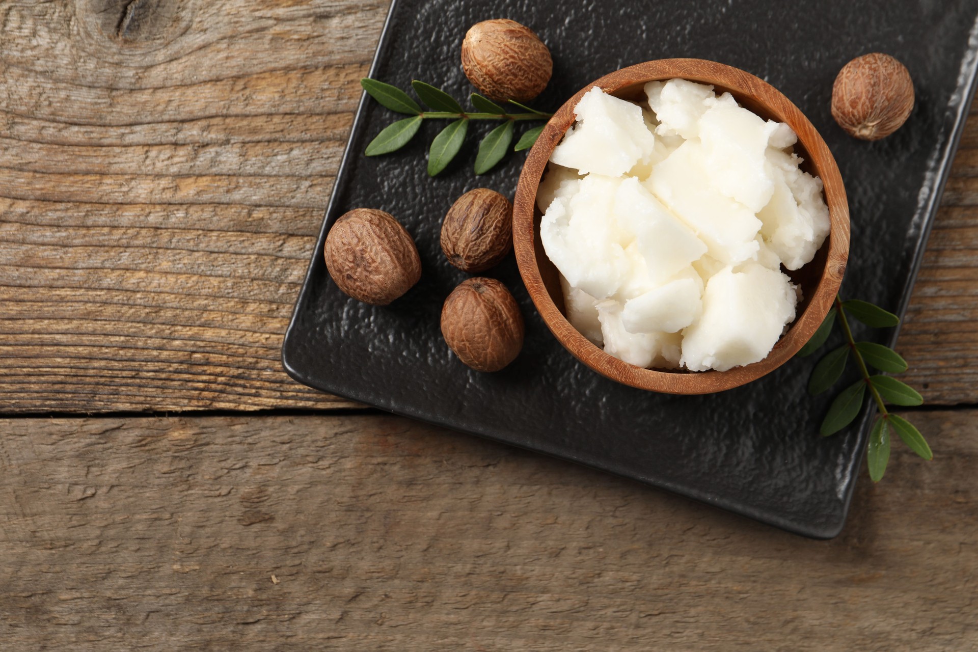 Natural and organic shea butter and shea nuts from Ghana